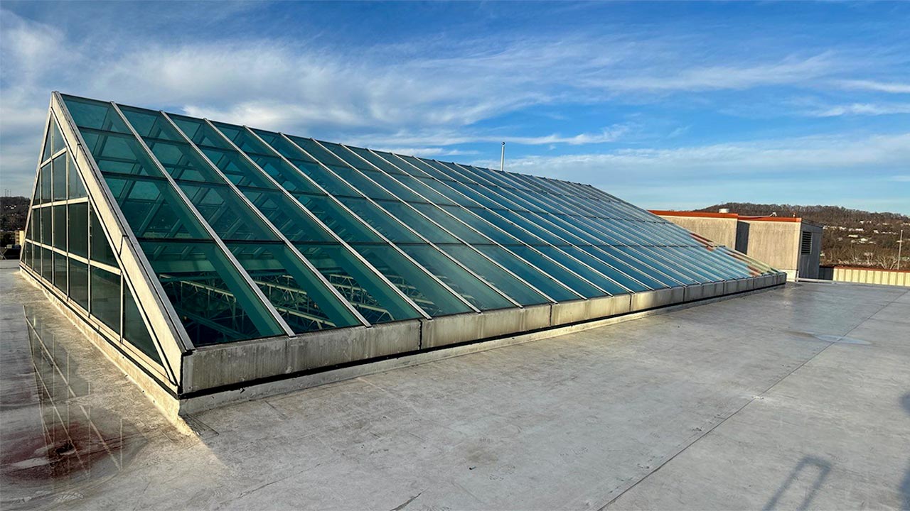 Skylight installation and architectural glass service
